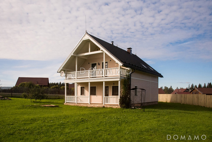 Проект каркасного дома с мансардными окнами