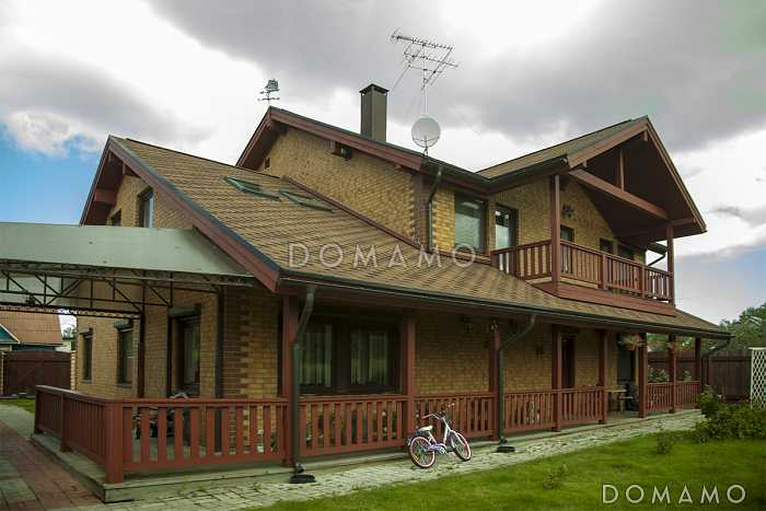 Проект дома из пенобетона с просторной кухней и вторым светом