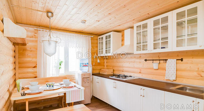 Проект яркого дома из бруса