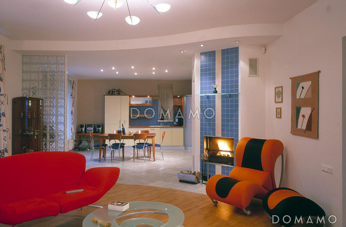 Проект дома из пеноблоков с гаражом и бассейном расположенные на цокольном этаже